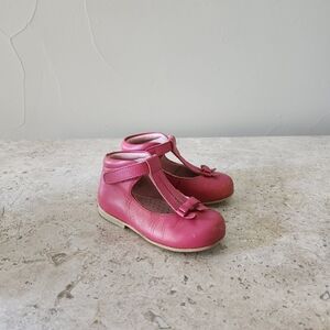Jacadi Fuchsia T-bar Shoes Sz 7 / 23